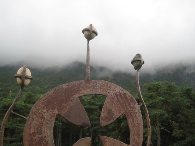 Nubes caprichosas sobre la Peña Oroel